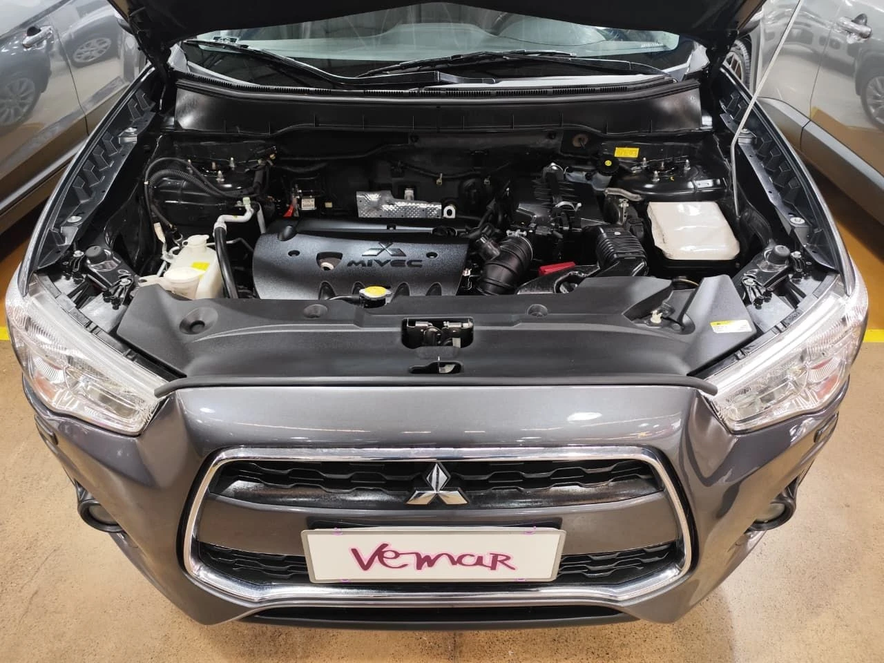 MITSUBISHI ASX