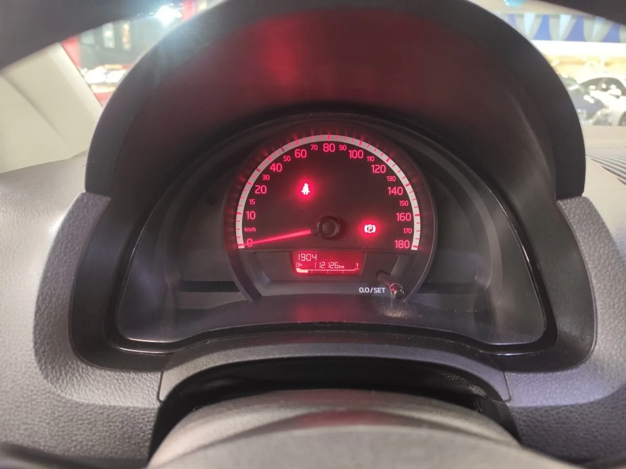VOLKSWAGEN UP