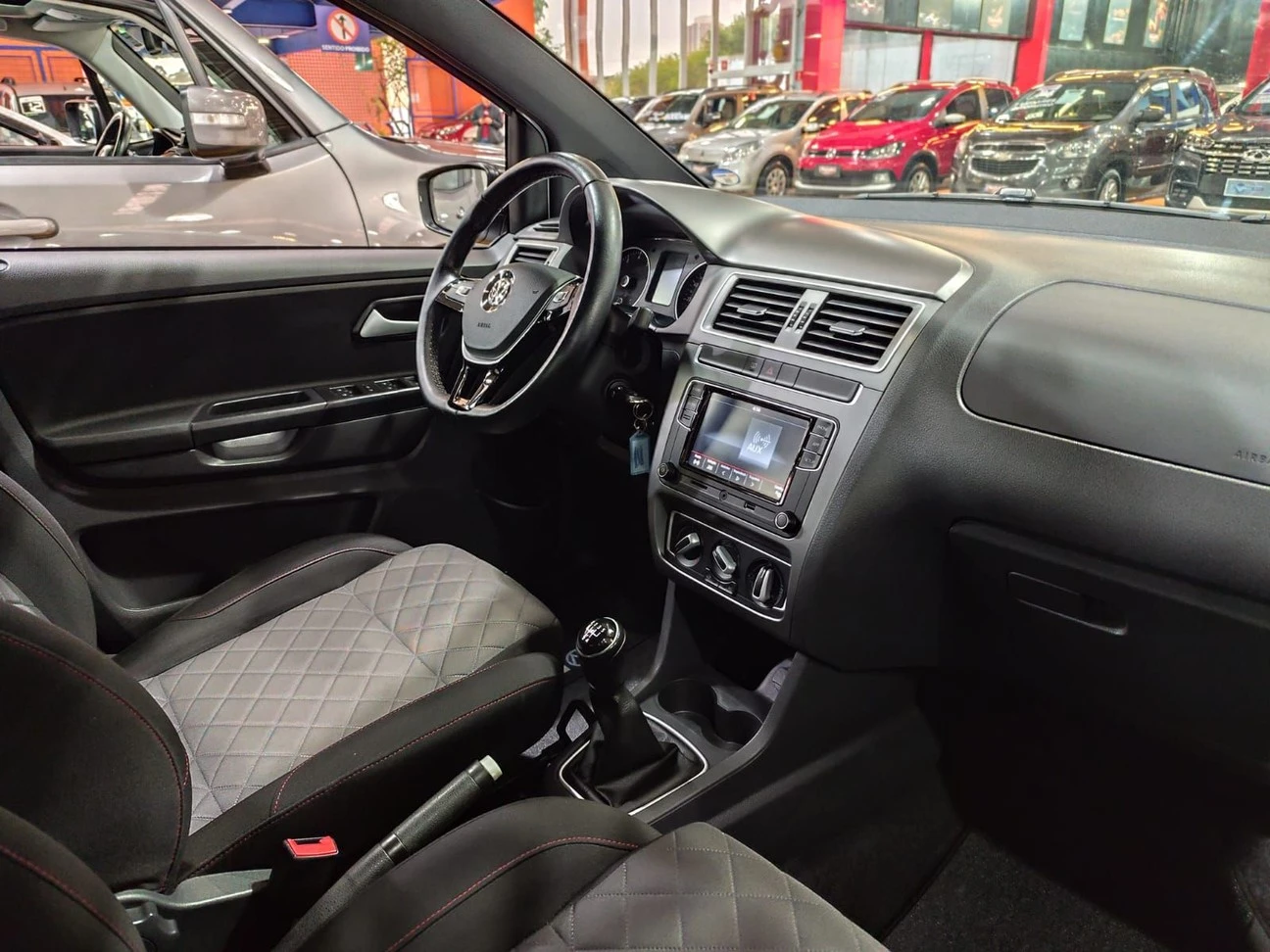 VOLKSWAGEN FOX