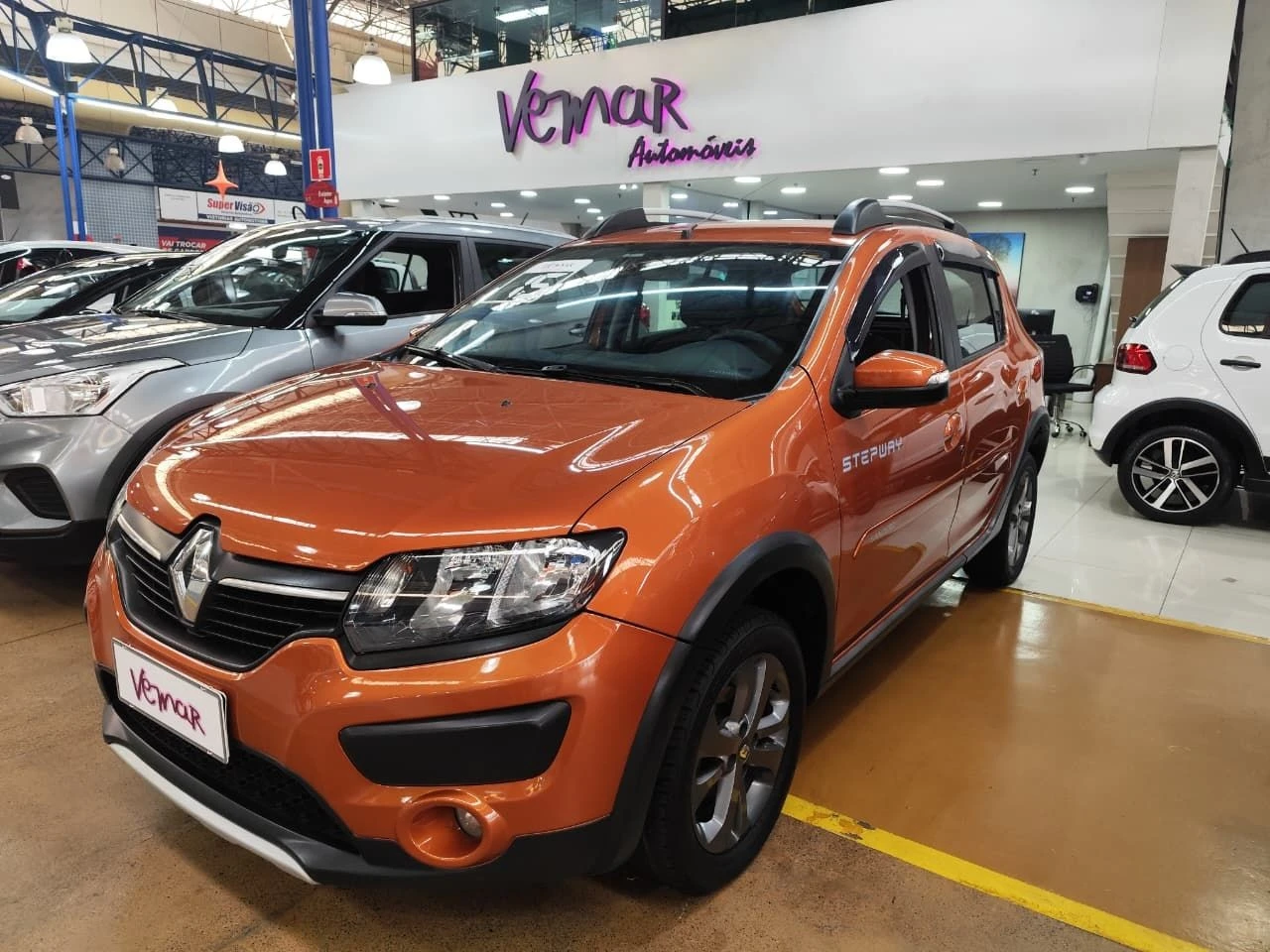 RENAULT SANDERO