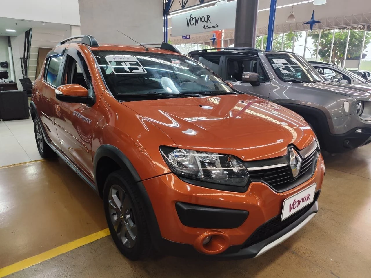 RENAULT SANDERO
