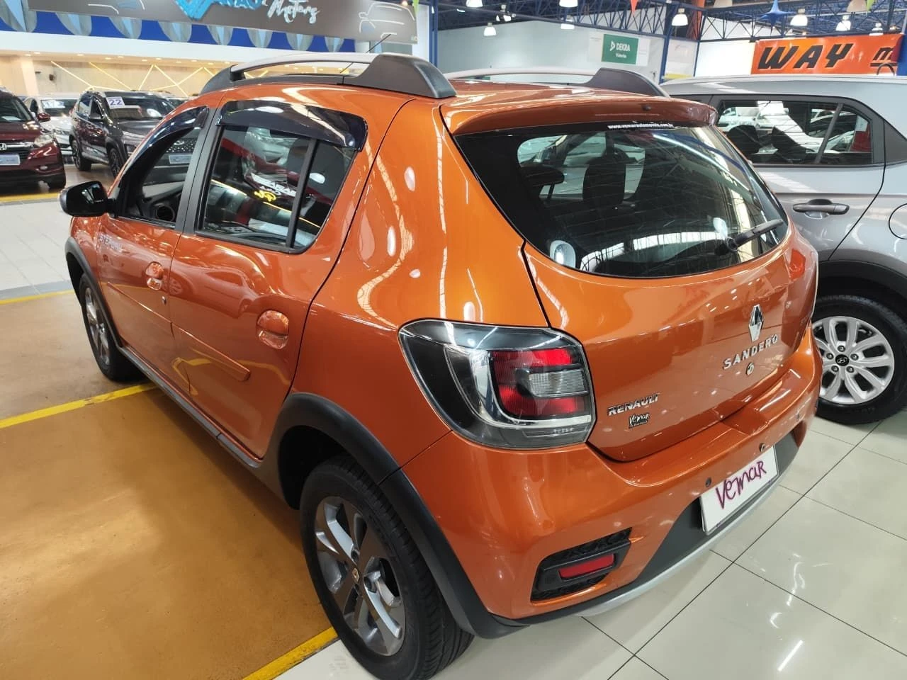 RENAULT SANDERO