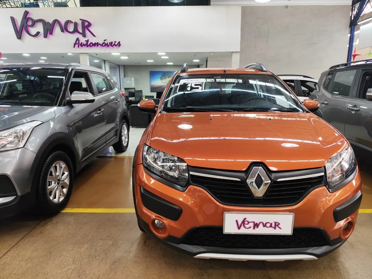 RENAULT SANDERO