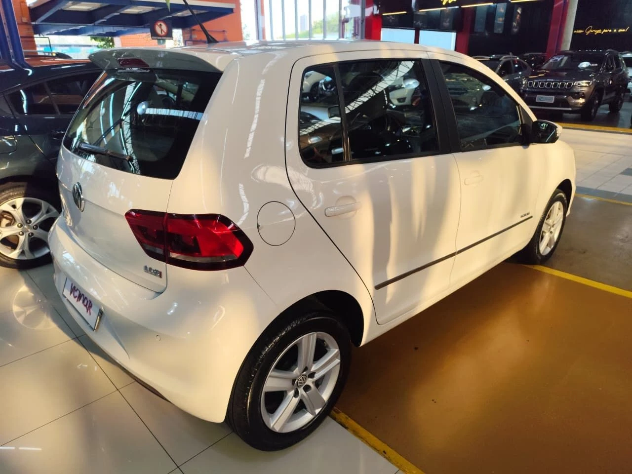 VOLKSWAGEN FOX