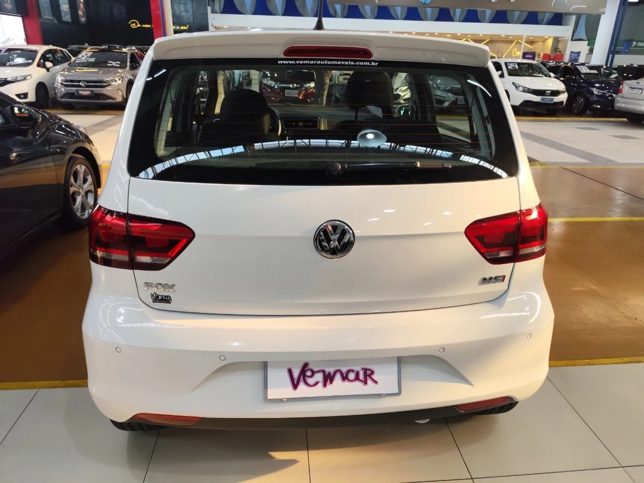 VOLKSWAGEN FOX