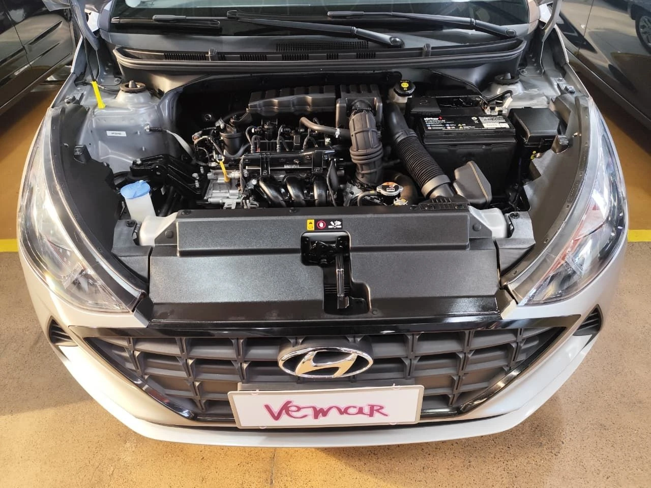 HYUNDAI HB20