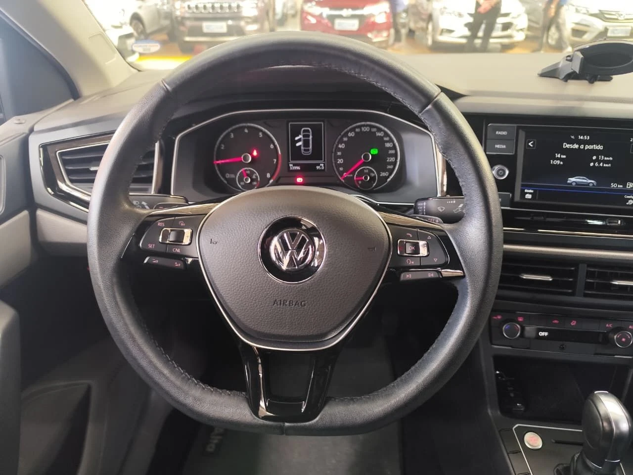VOLKSWAGEN VIRTUS