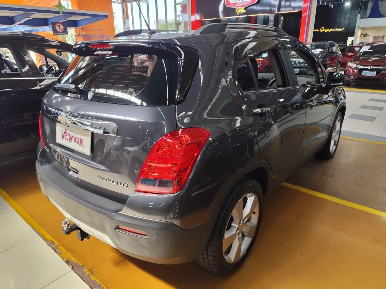 CHEVROLET TRACKER
