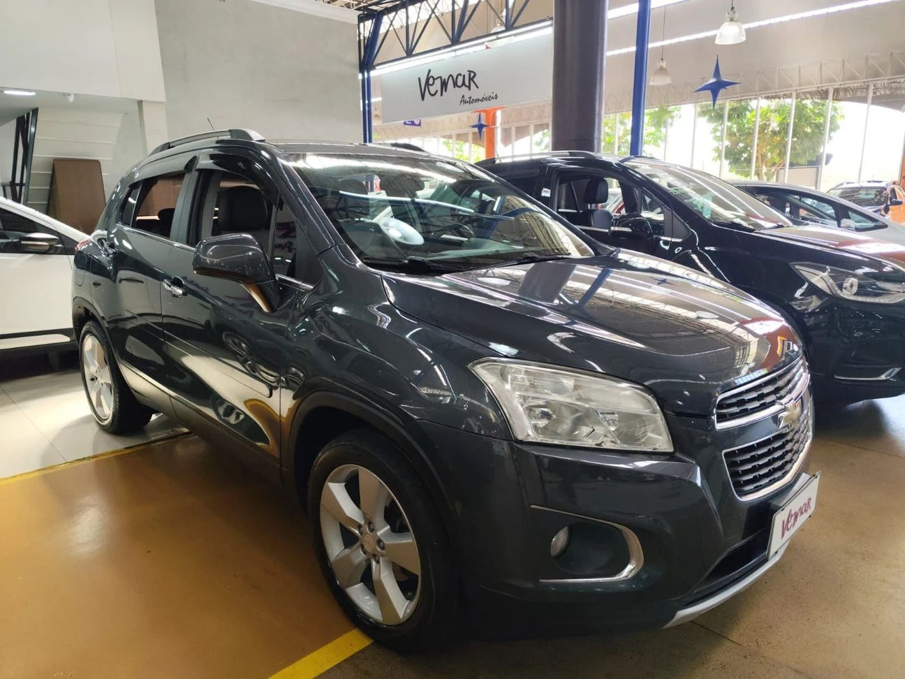 CHEVROLET TRACKER