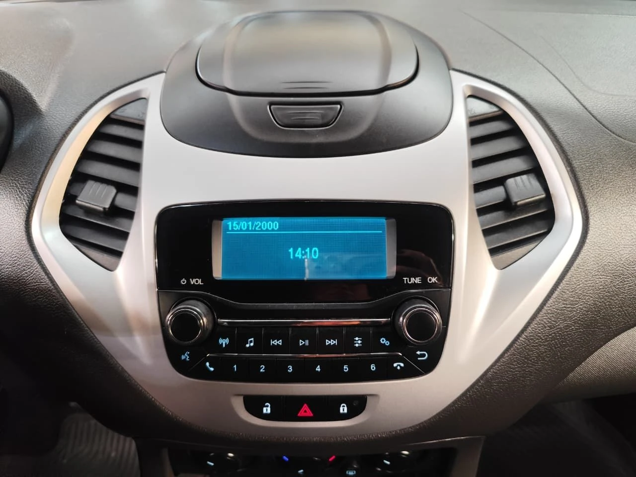 FORD KA