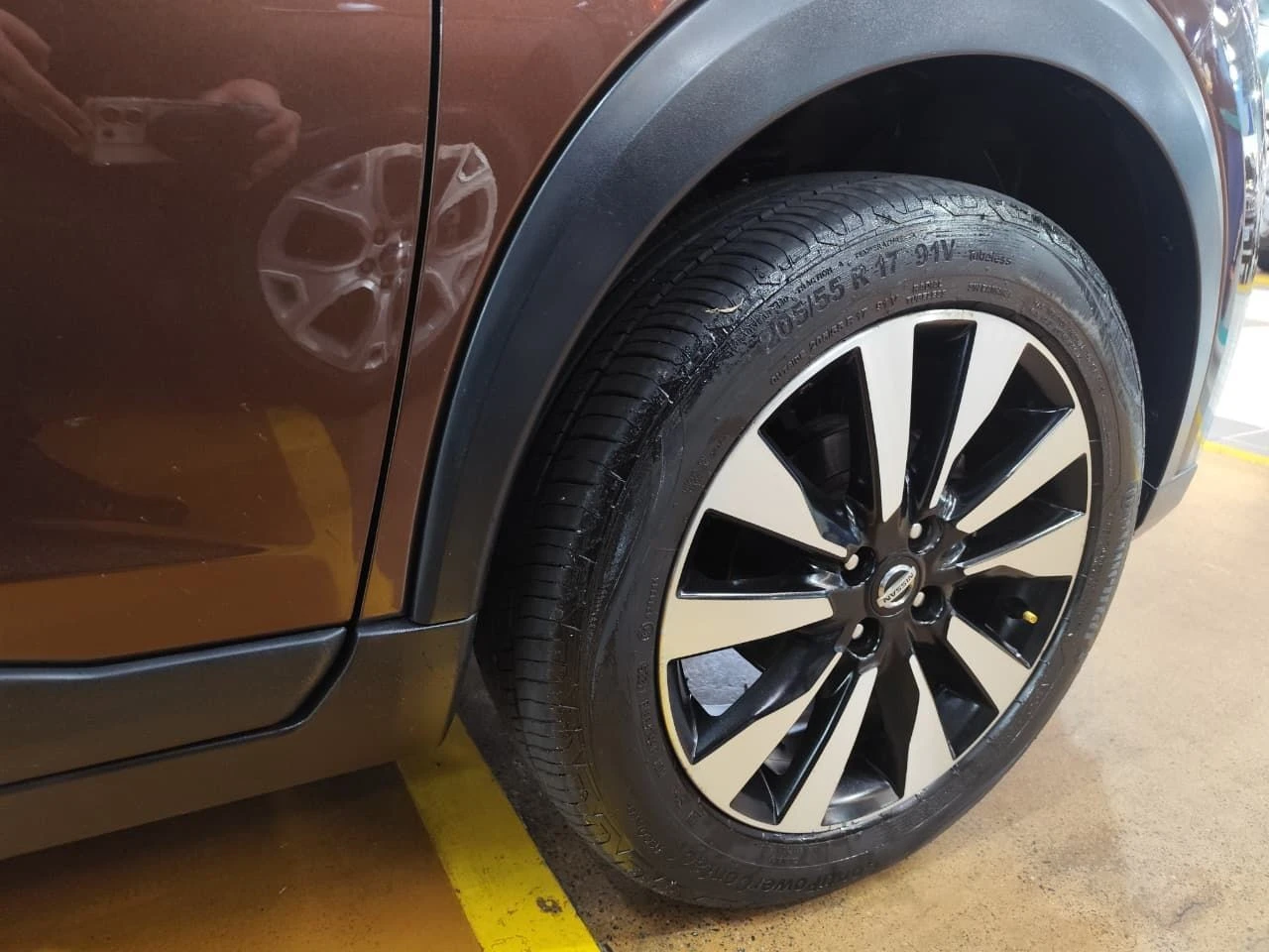 NISSAN KICKS