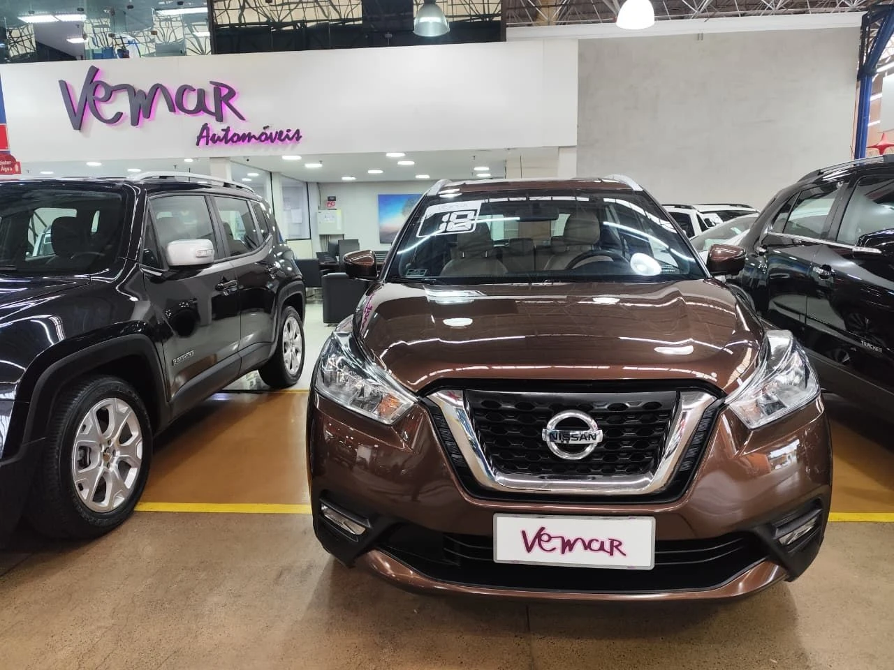 NISSAN KICKS