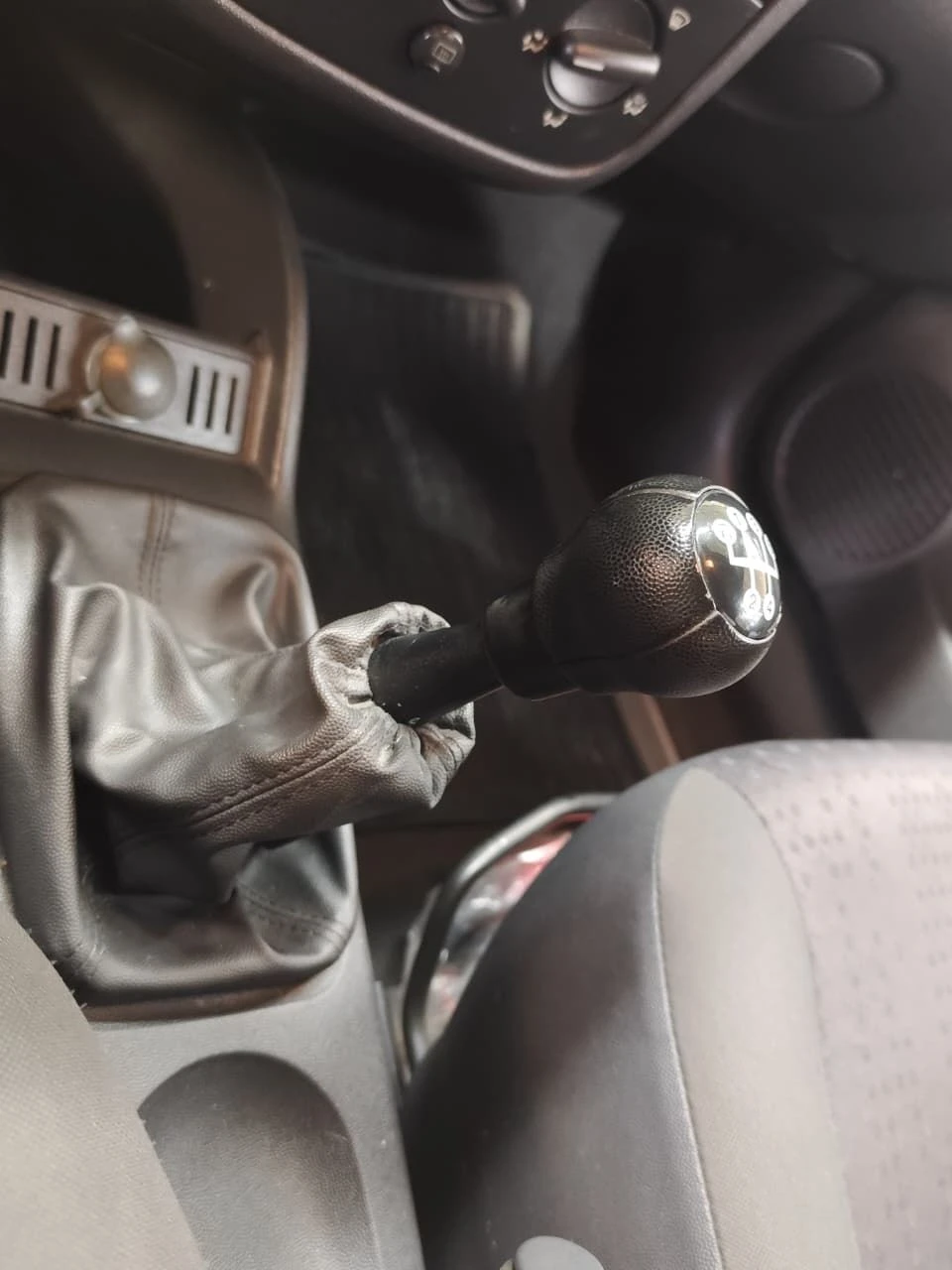 CHEVROLET CORSA