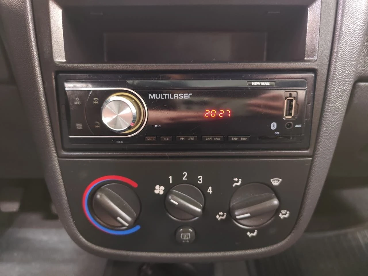 CHEVROLET CORSA