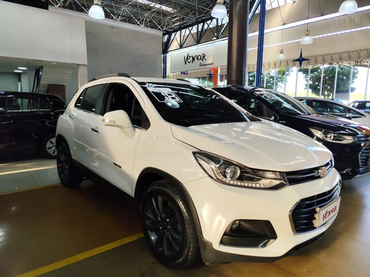 CHEVROLET TRACKER