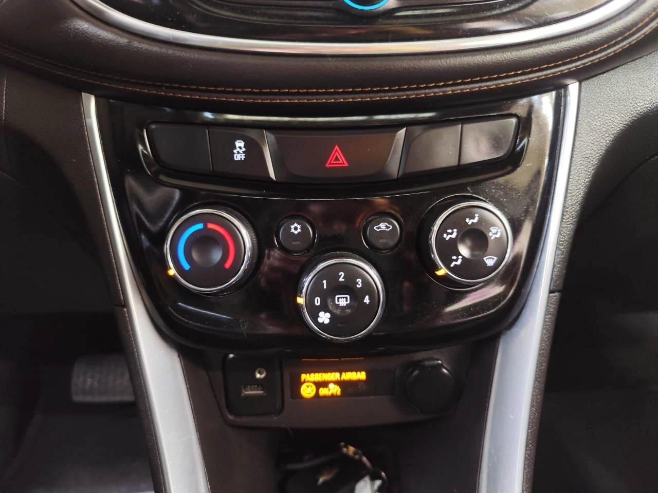 CHEVROLET TRACKER
