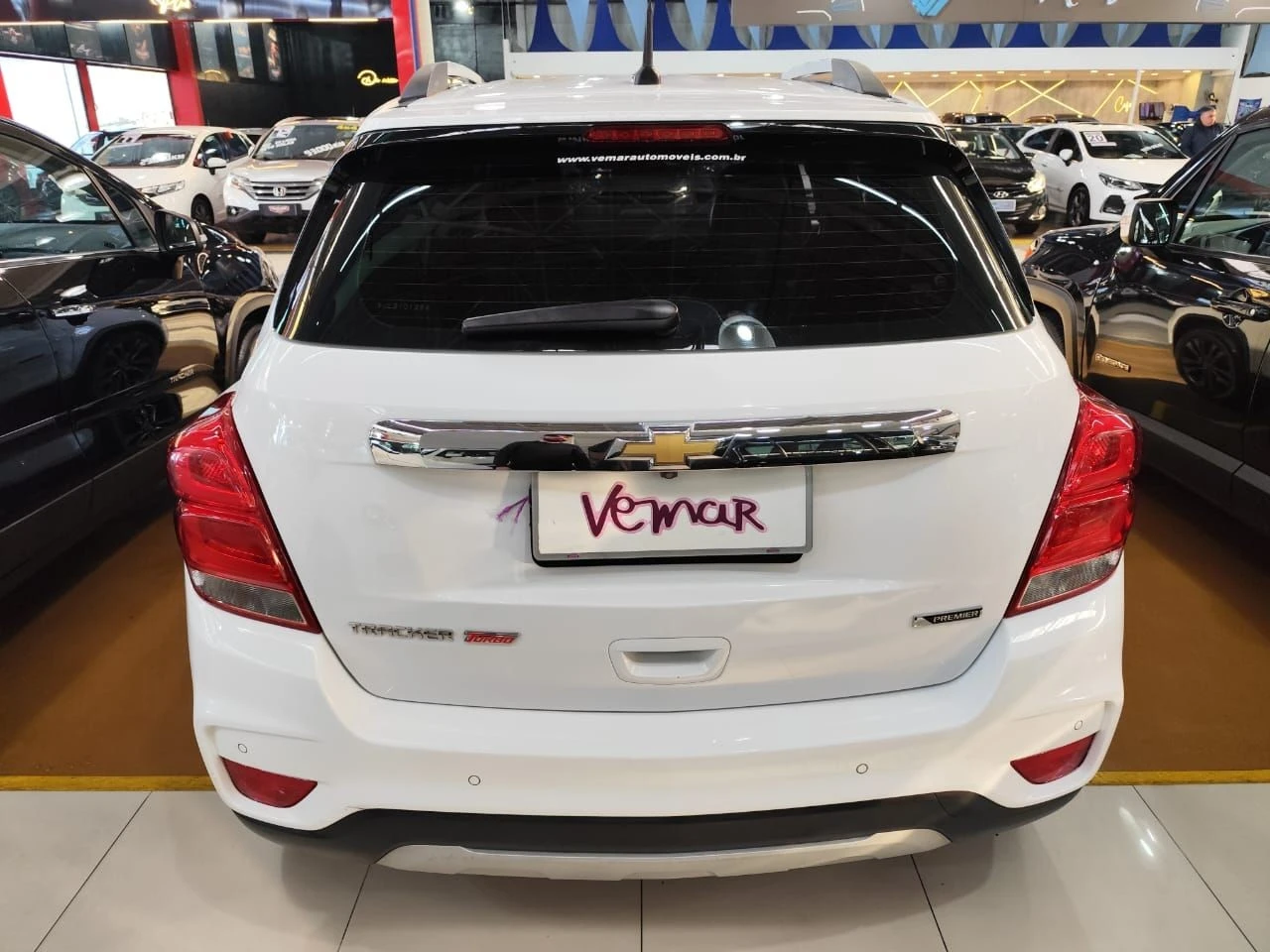 CHEVROLET TRACKER