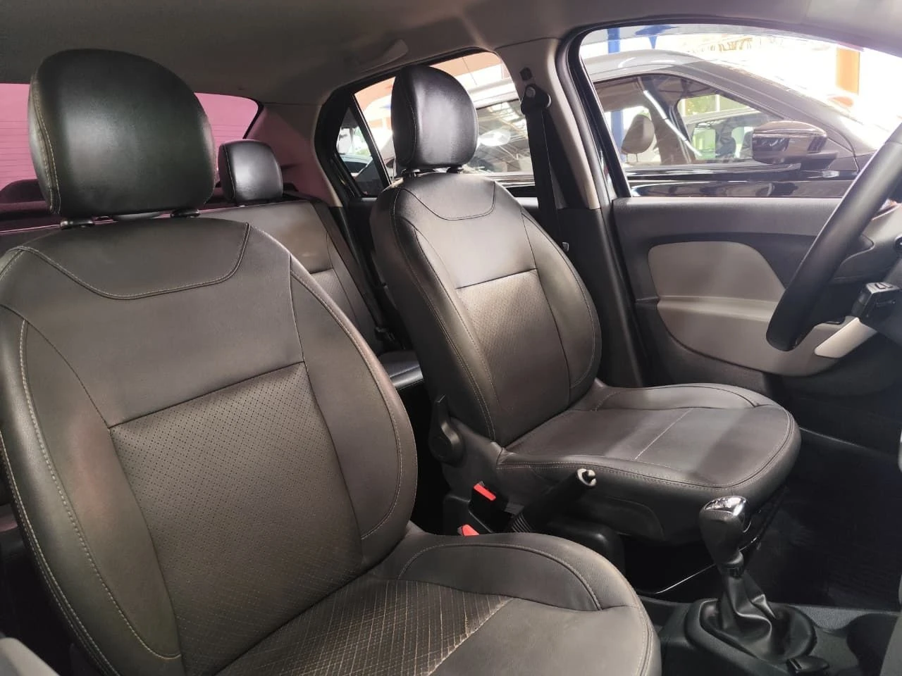 RENAULT LOGAN