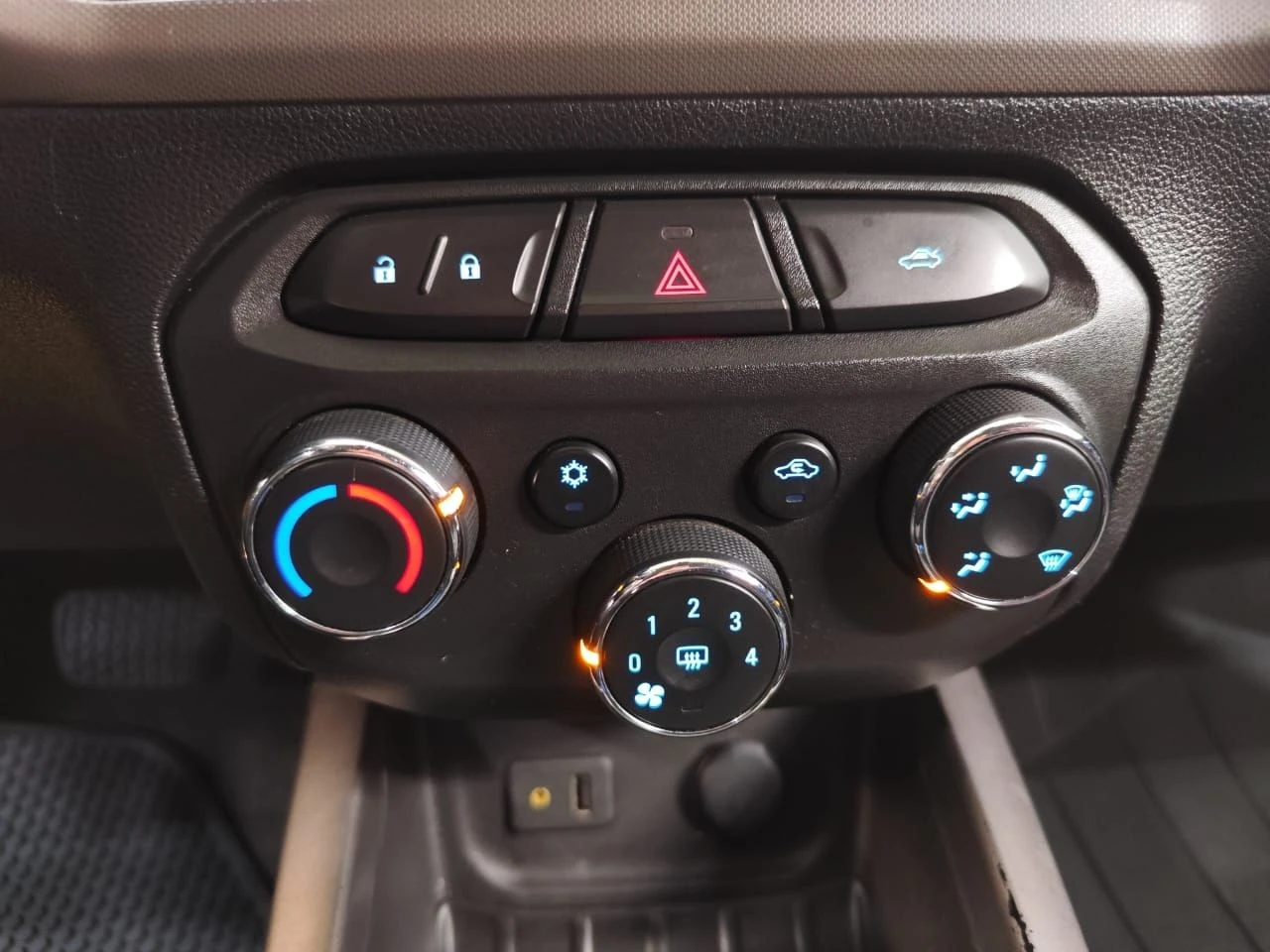 CHEVROLET PRISMA