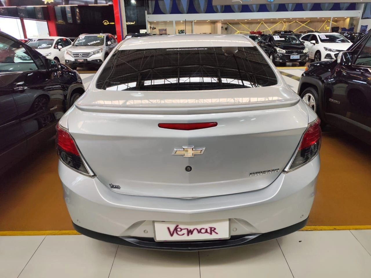 CHEVROLET PRISMA