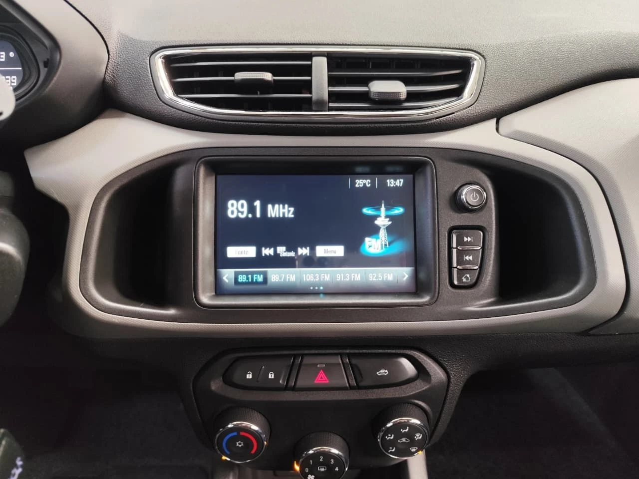 CHEVROLET ONIX