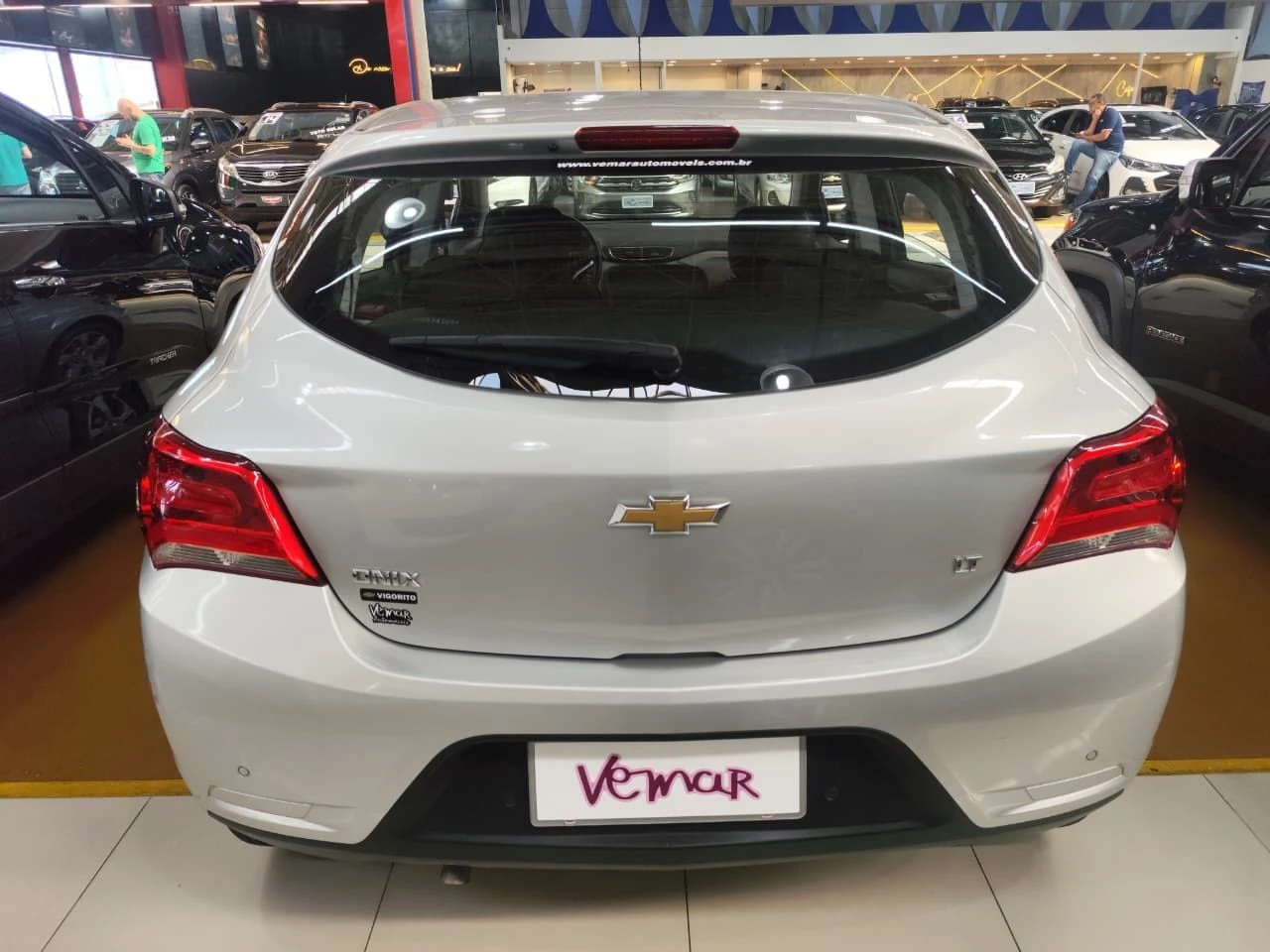 CHEVROLET ONIX