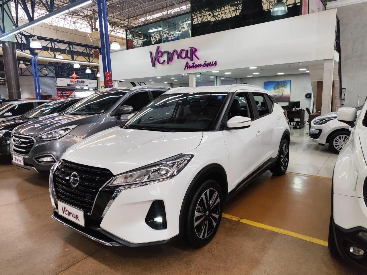 NISSAN KICKS
