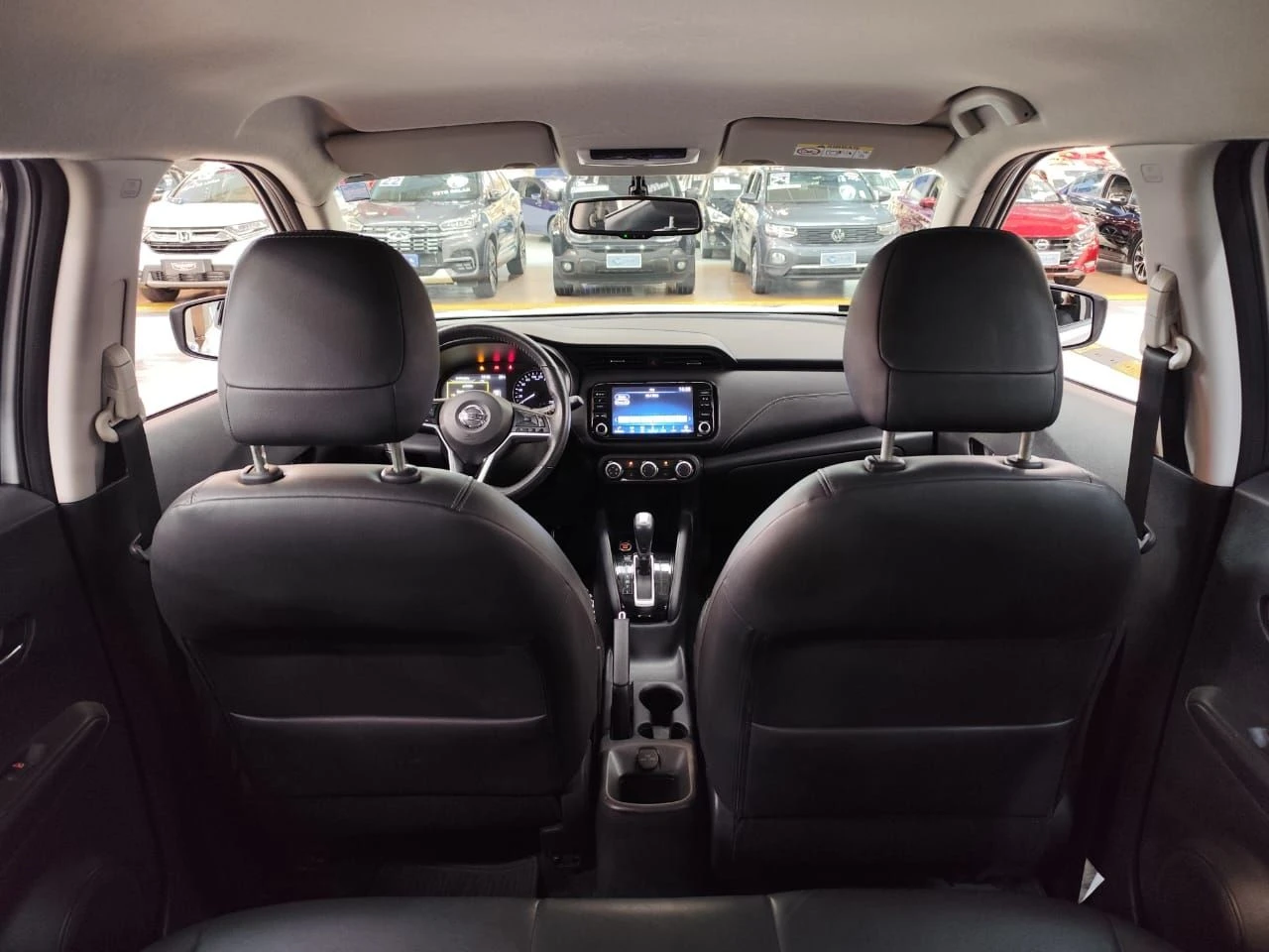NISSAN KICKS