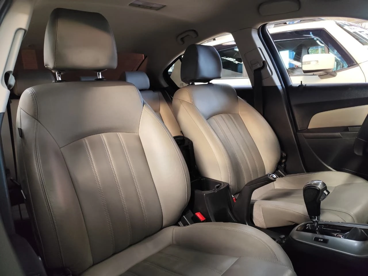 CHEVROLET CRUZE