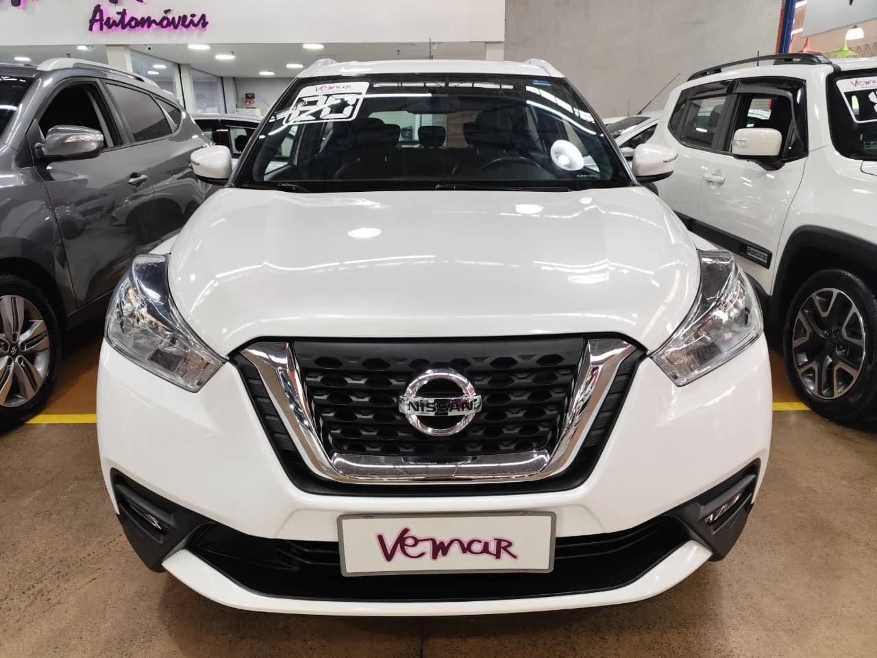 NISSAN KICKS
