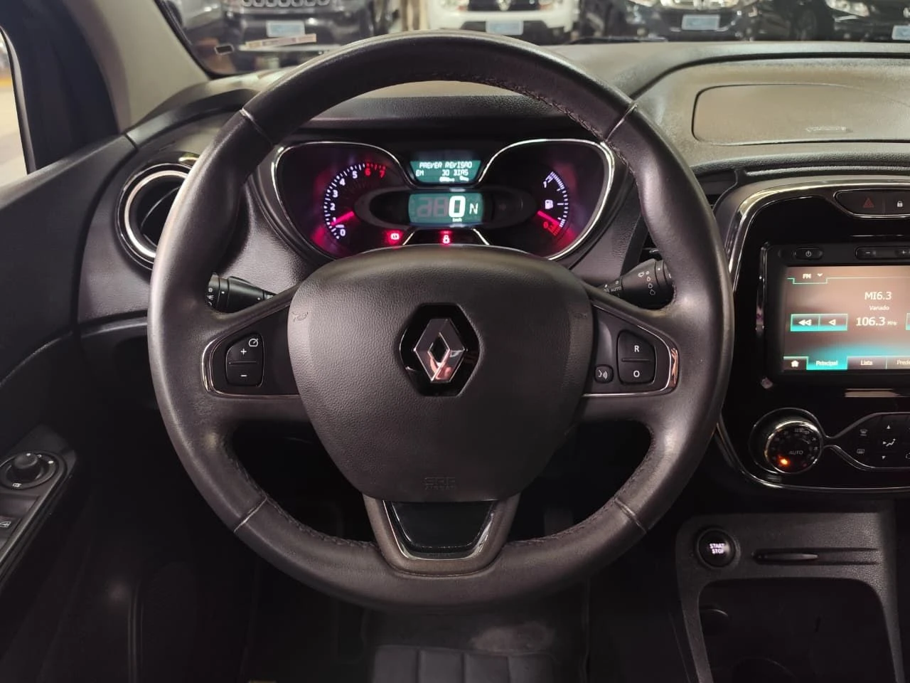 RENAULT CAPTUR