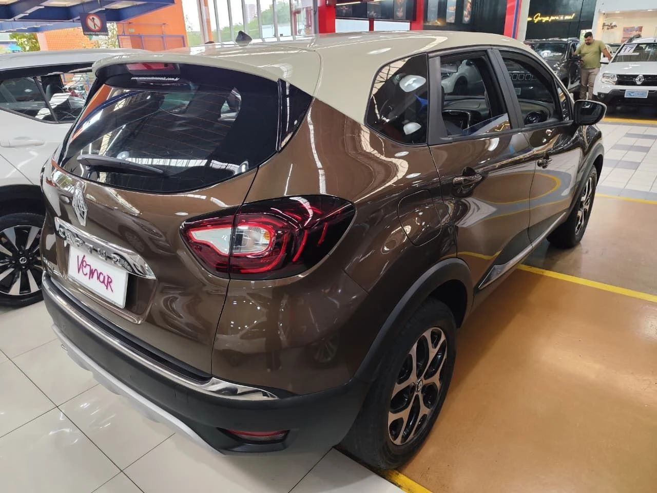 RENAULT CAPTUR