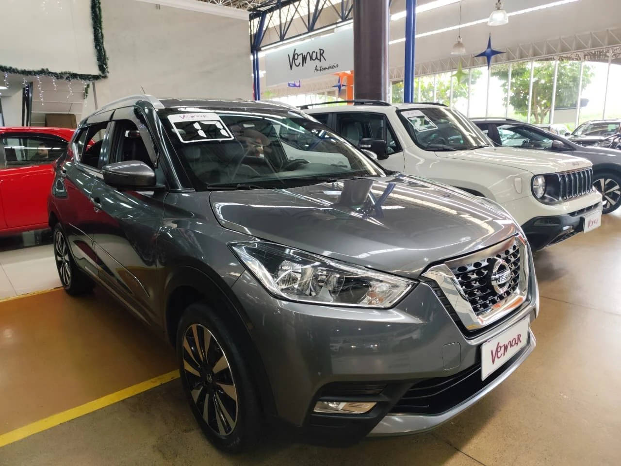 NISSAN KICKS