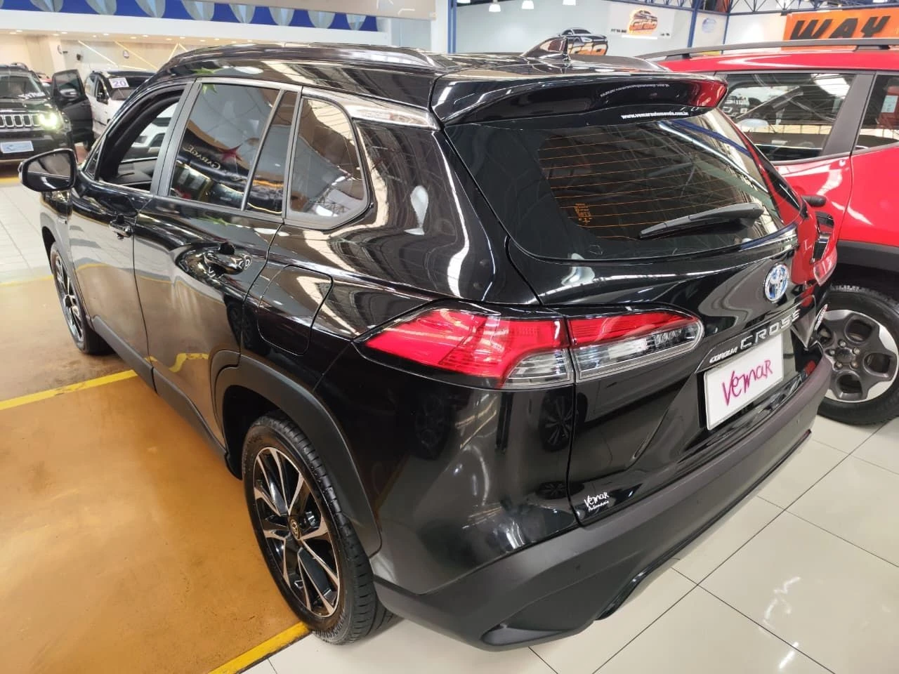 TOYOTA COROLLA CROSS