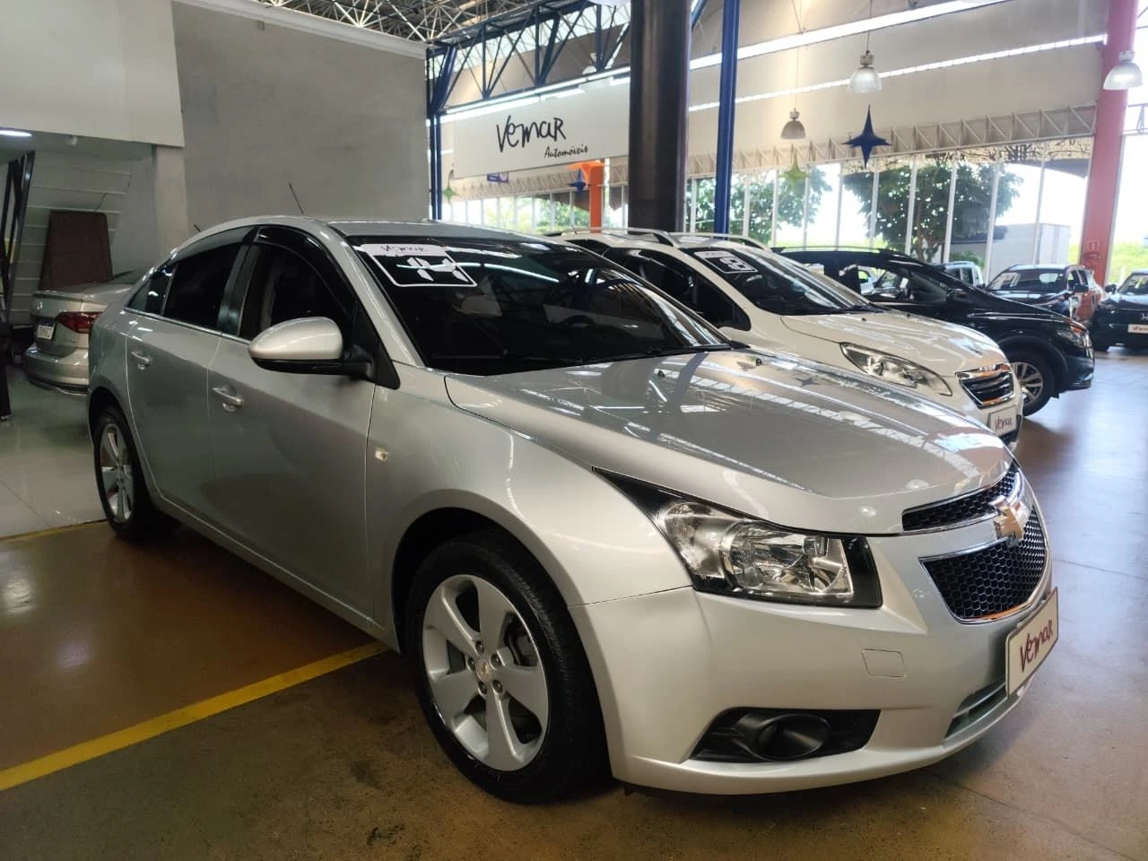 CHEVROLET CRUZE