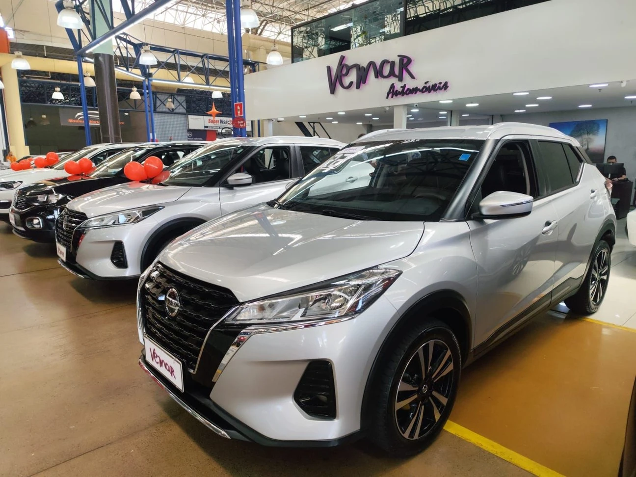NISSAN KICKS