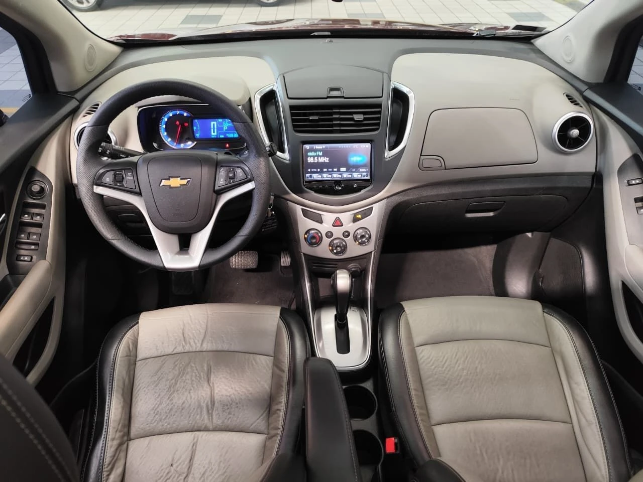 CHEVROLET TRACKER