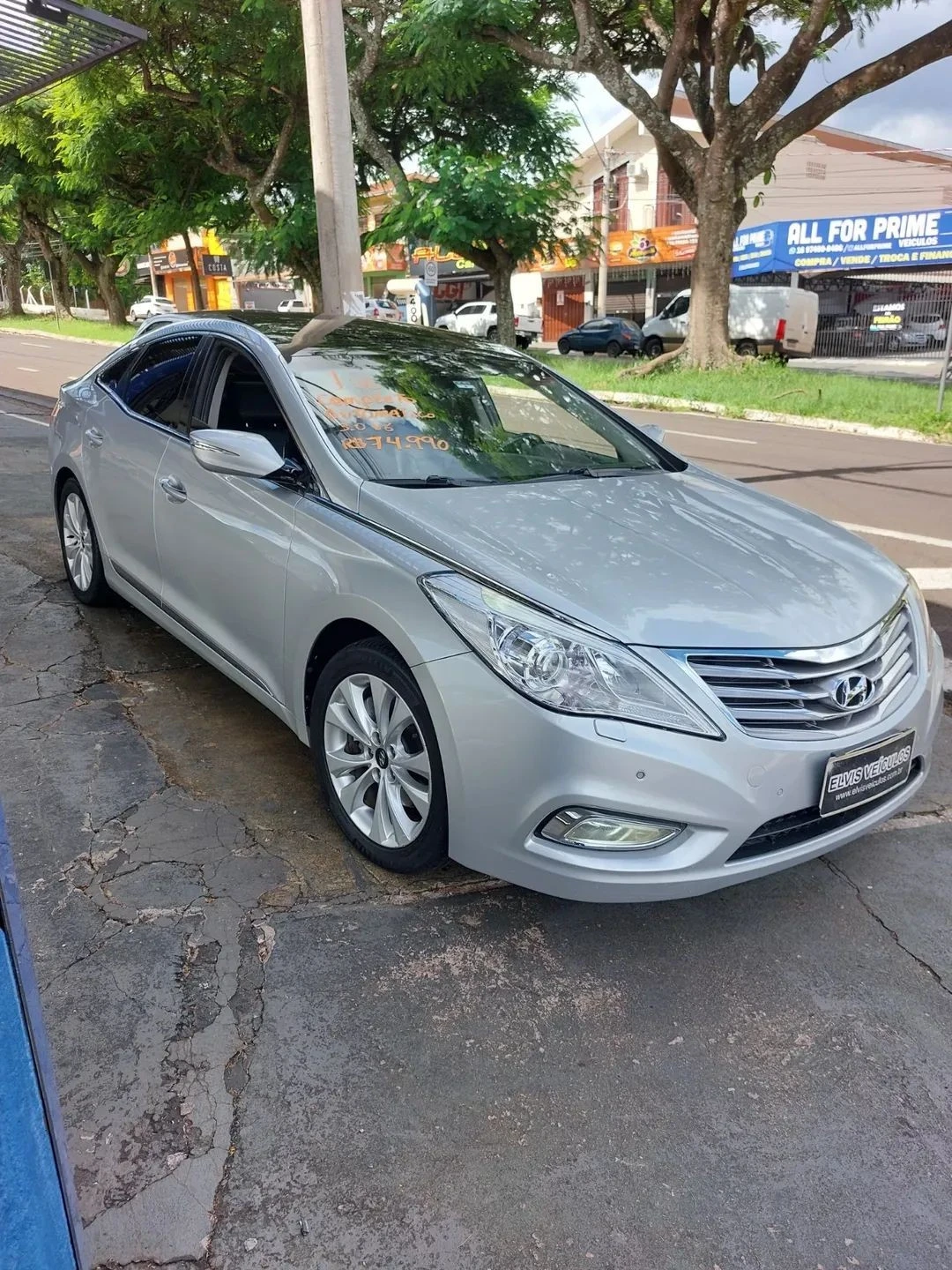 HYUNDAI AZERA