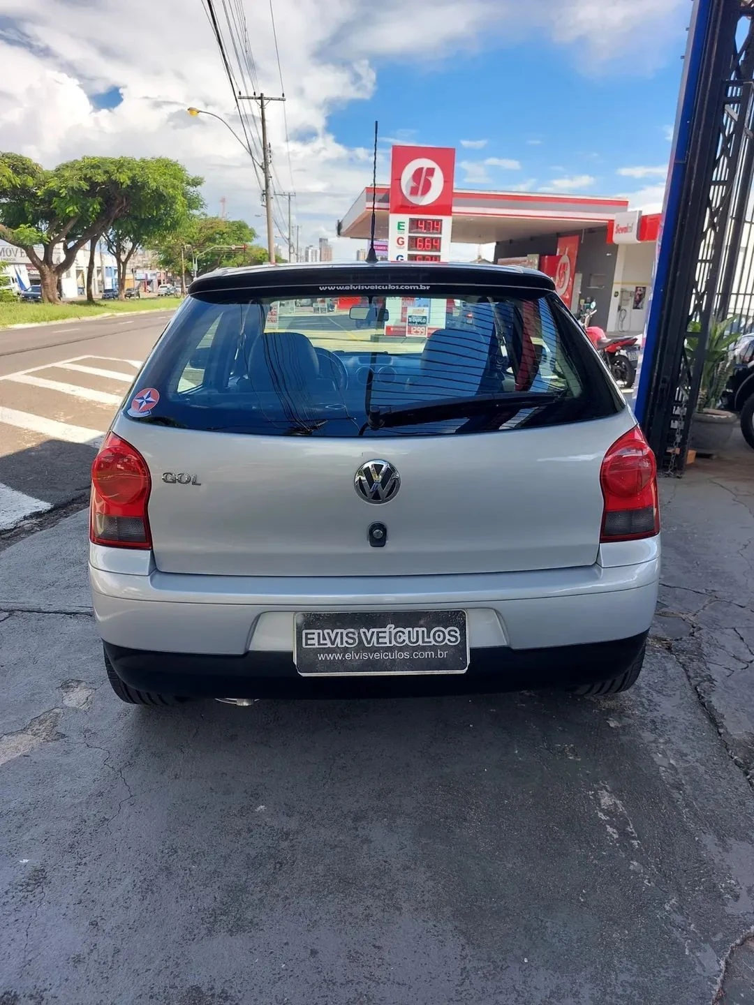 VOLKSWAGEN GOL