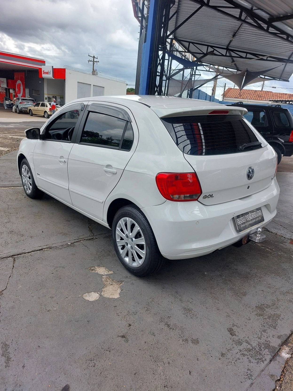VOLKSWAGEN GOL