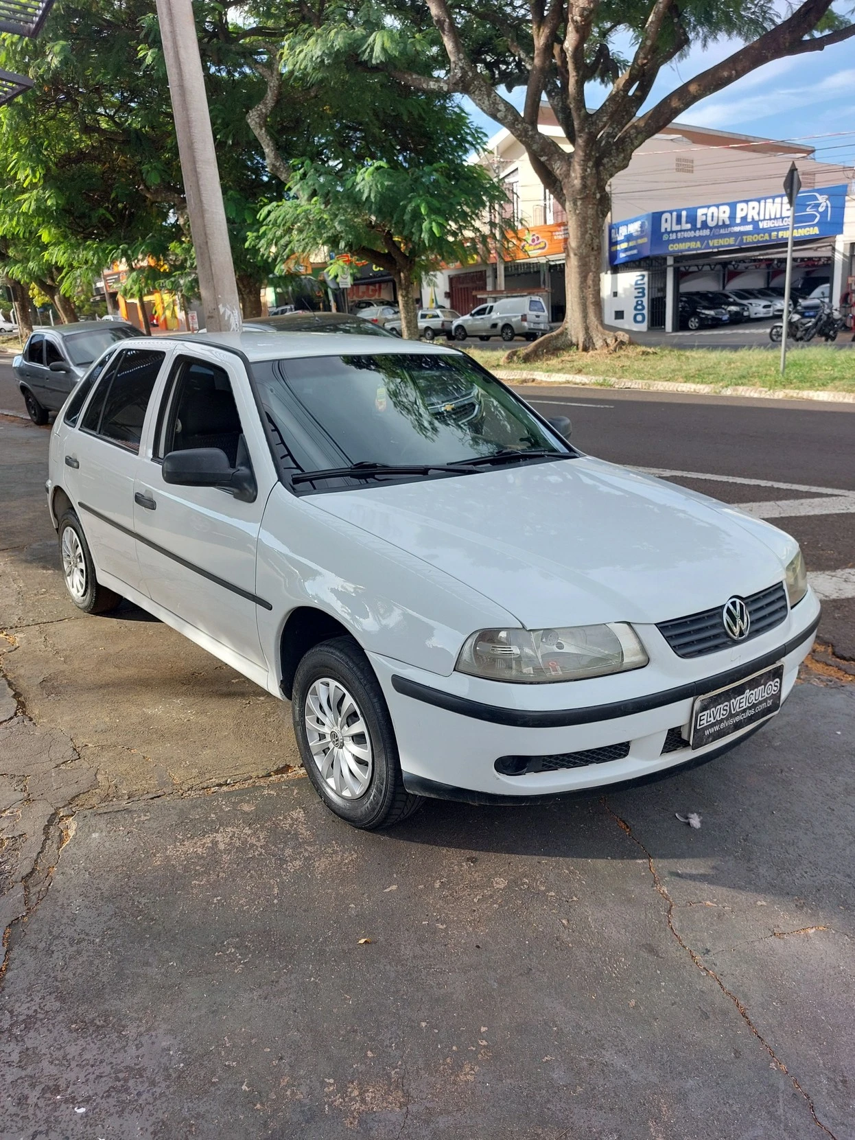 VOLKSWAGEN GOL