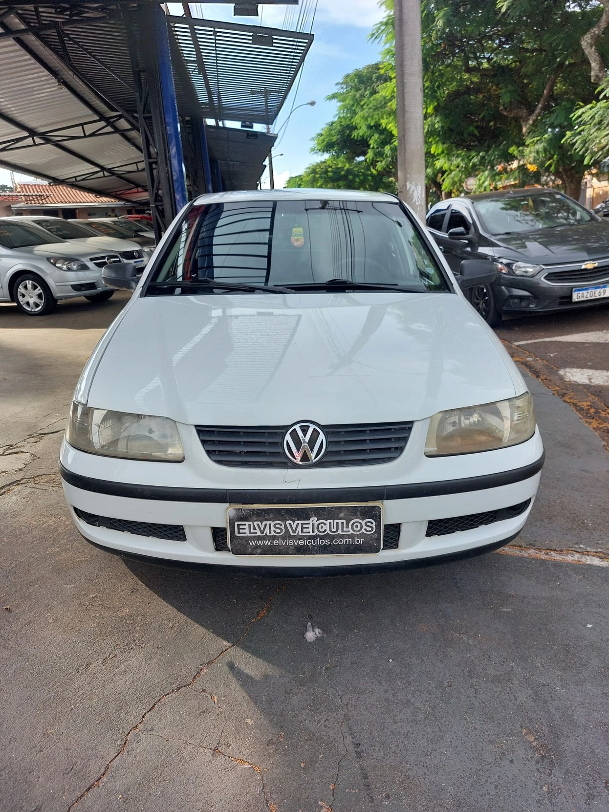 VOLKSWAGEN GOL