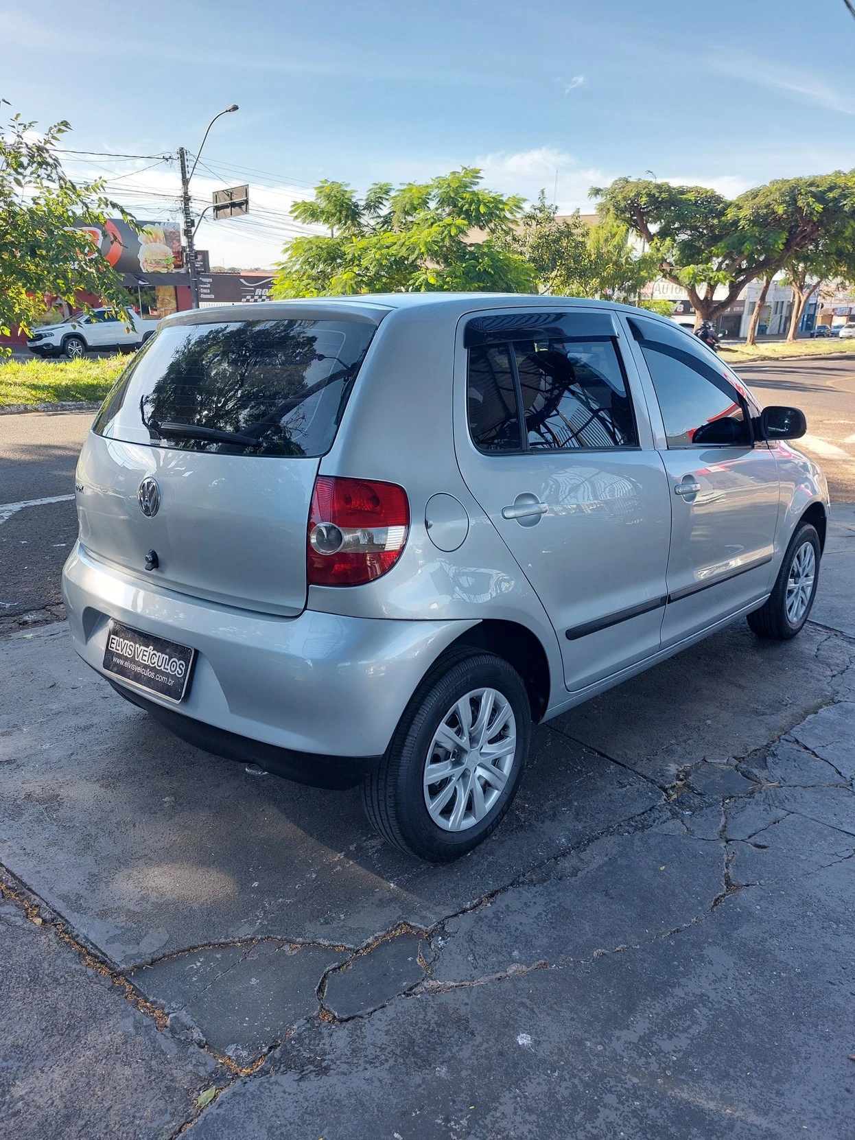 VOLKSWAGEN FOX