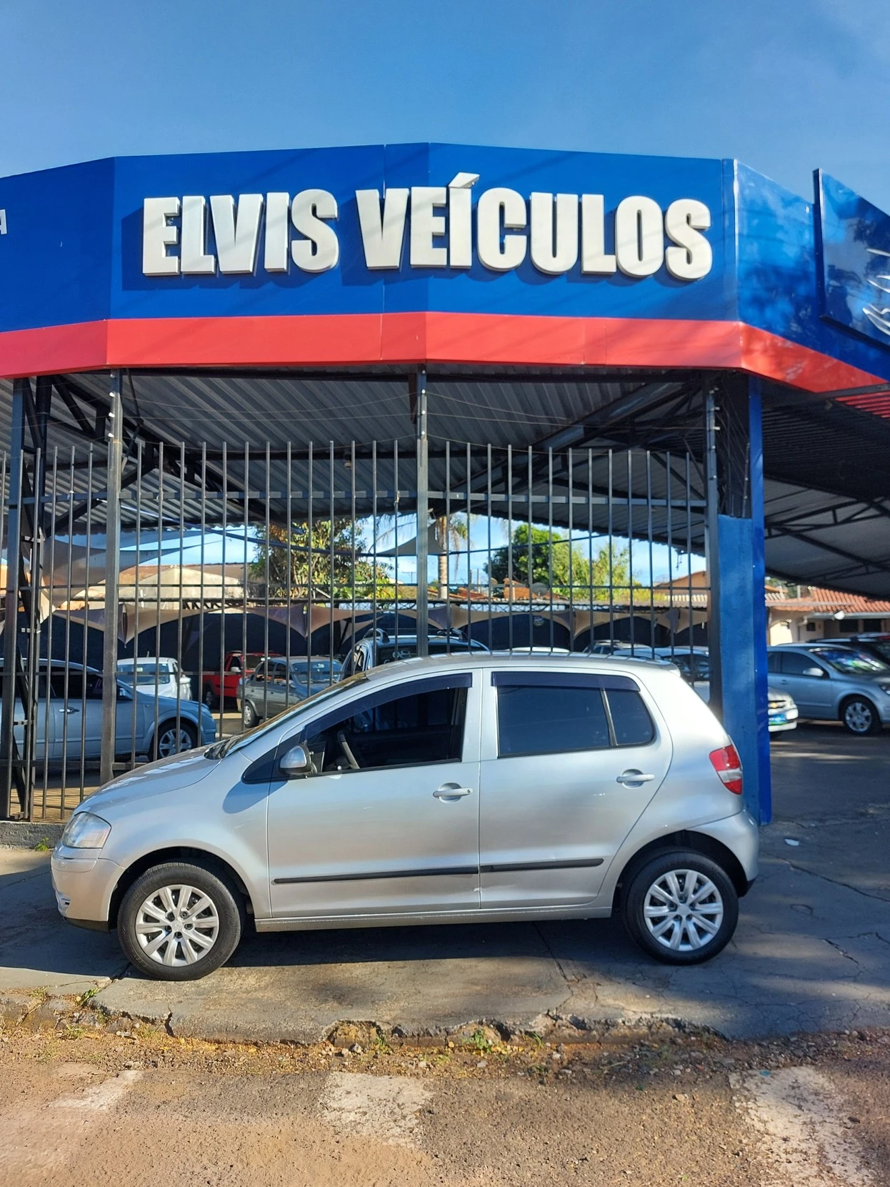 VOLKSWAGEN FOX