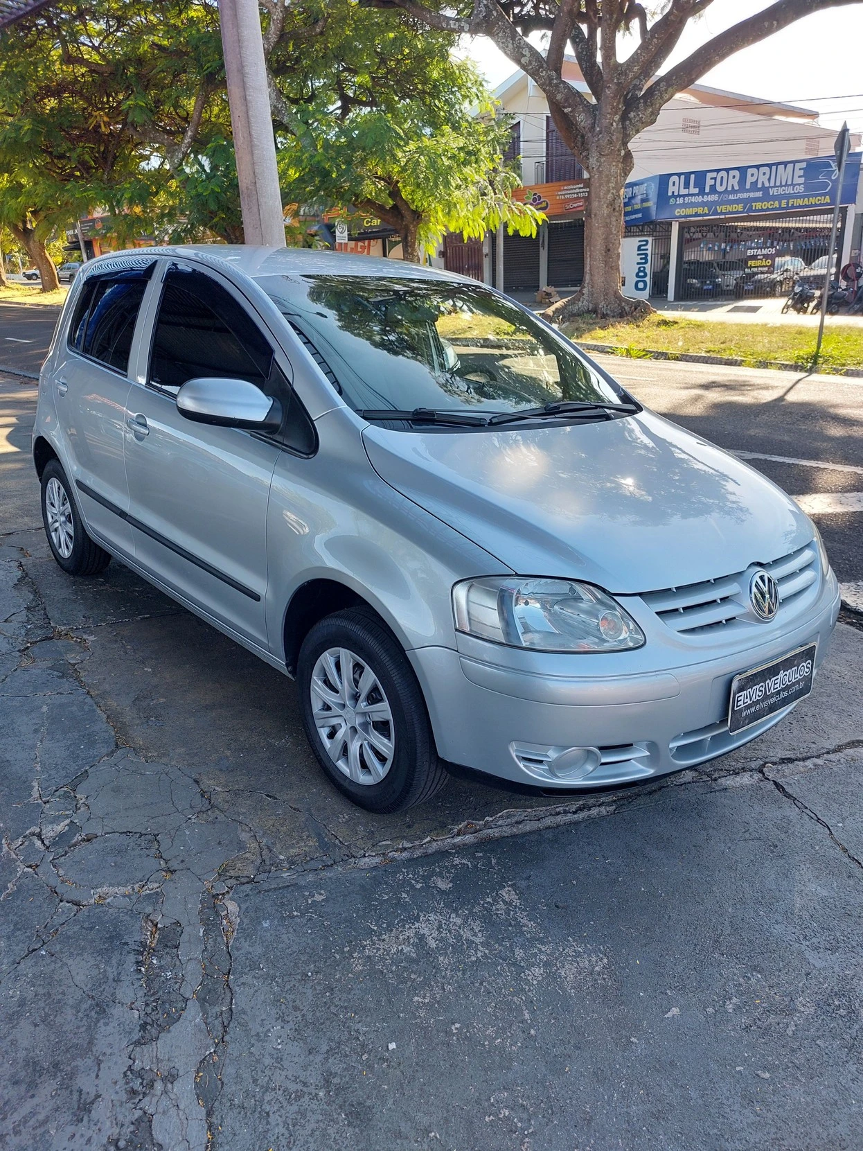 VOLKSWAGEN FOX