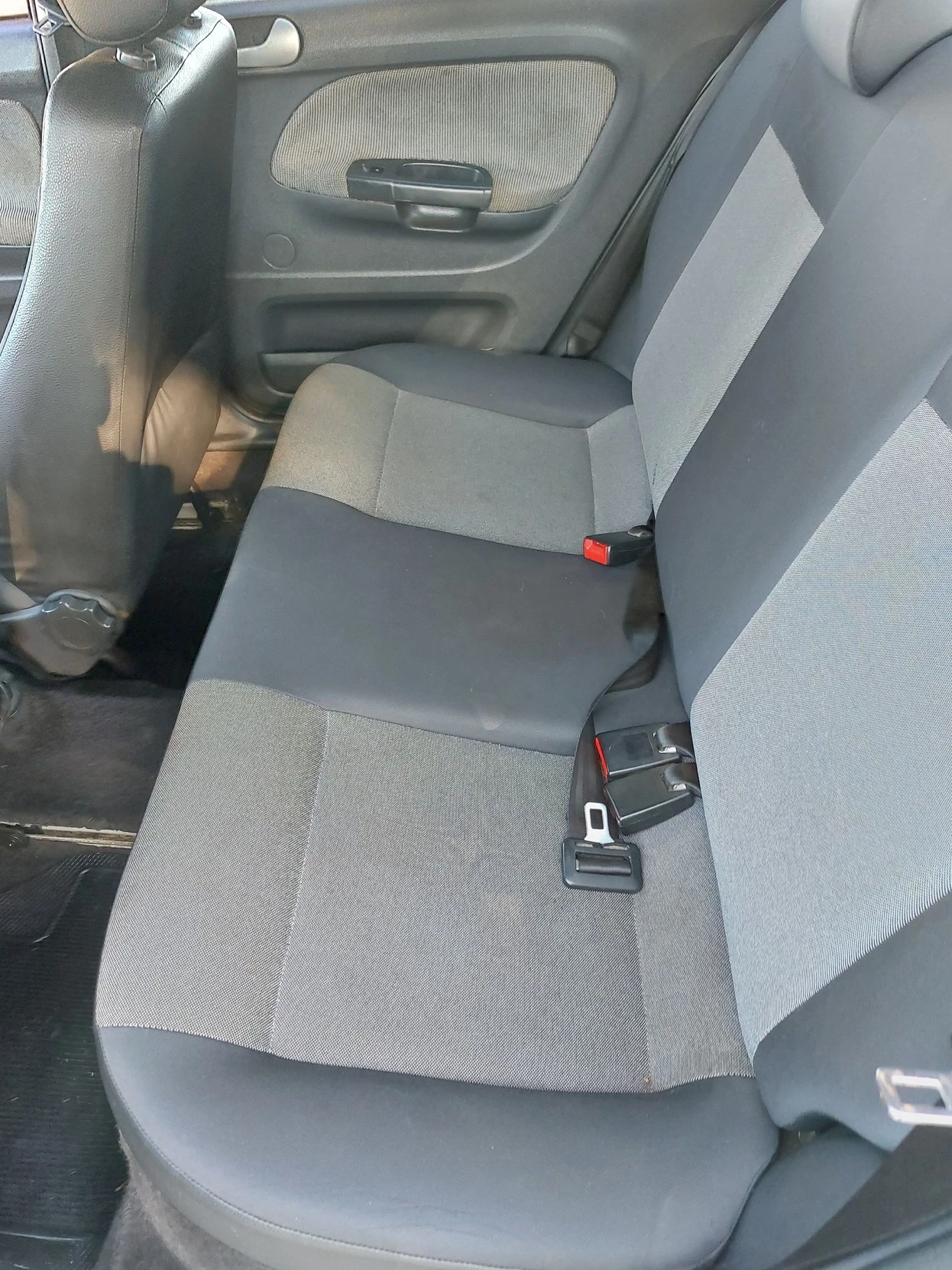VOLKSWAGEN VOYAGE