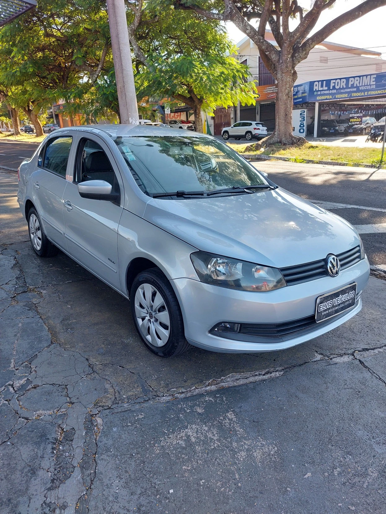 VOLKSWAGEN VOYAGE