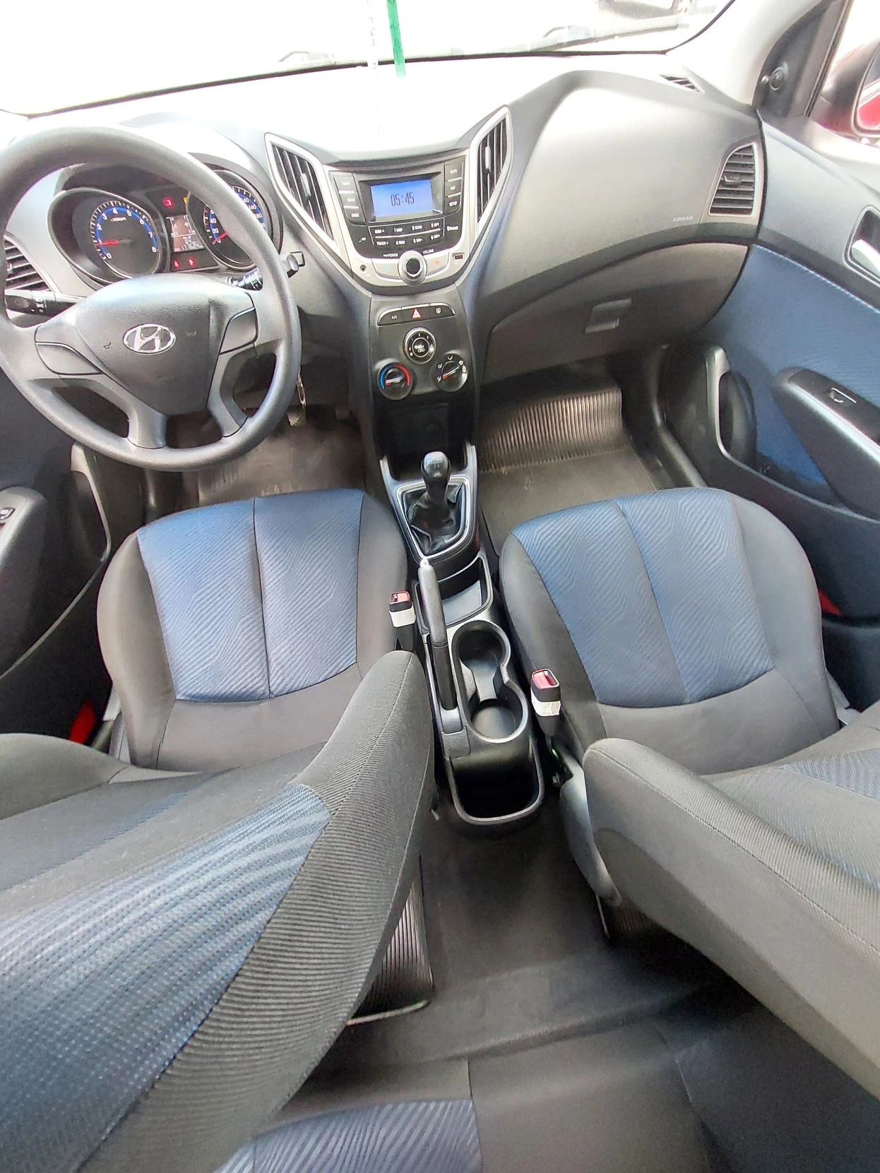HYUNDAI HB20