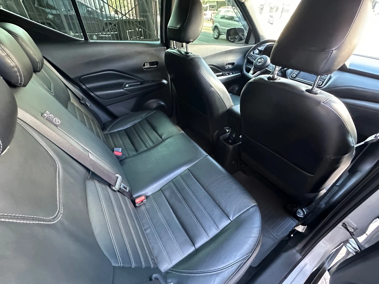 NISSAN KICKS