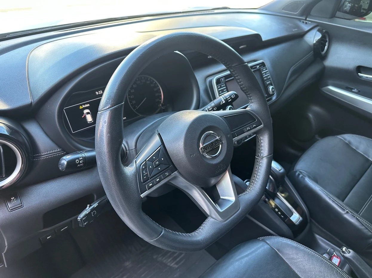 NISSAN KICKS